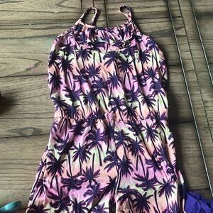 Romper Hawaii vibes! Size 14-16! Great condition